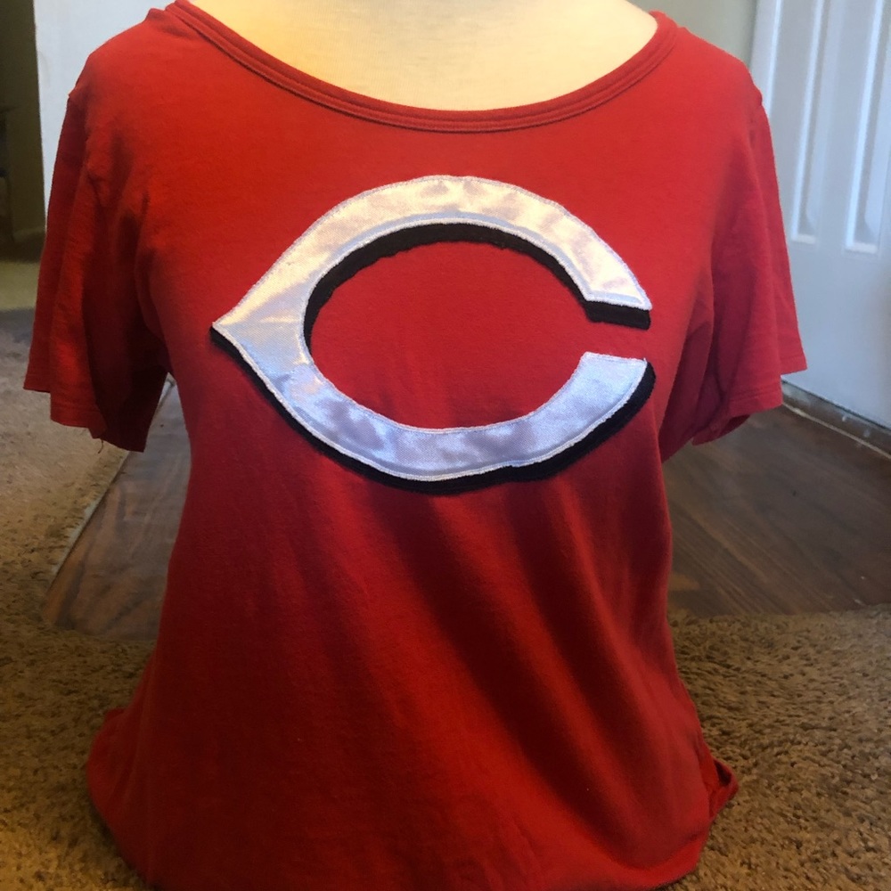 Cincinnati Reds shirt